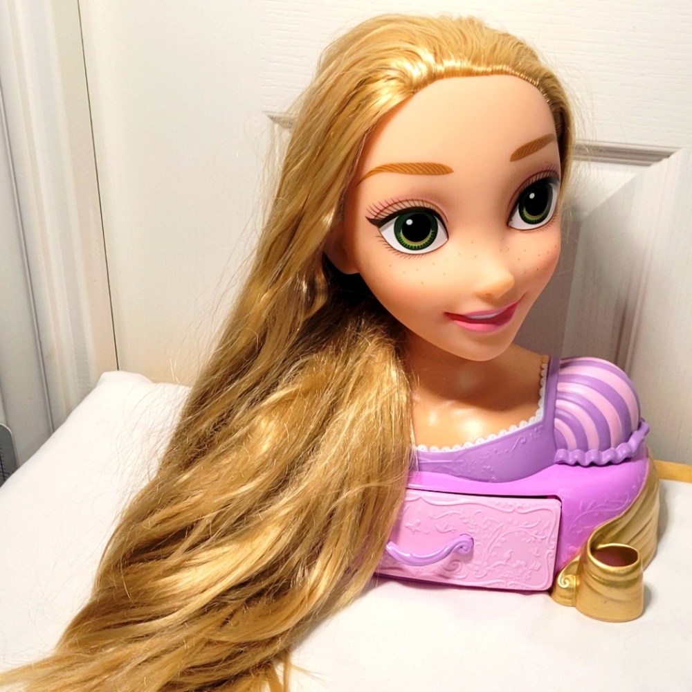 ❤ DISNEY PRINCESS PAPUNZEL STYLING HEAD